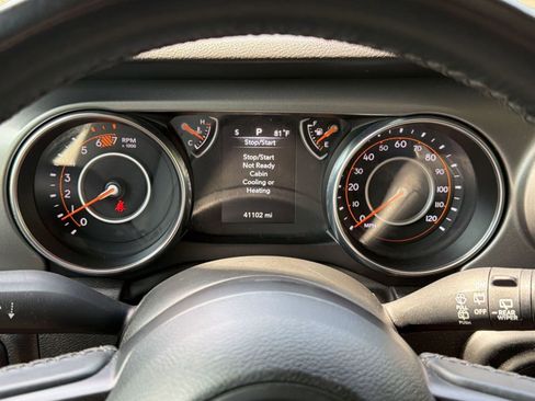 Used 2022 Jeep Wrangler Unlimited Sport AWD/4WD image 18
