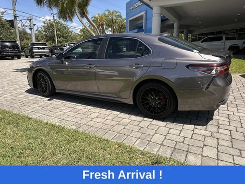 Used 2021 Toyota Camry SE FWD image 33