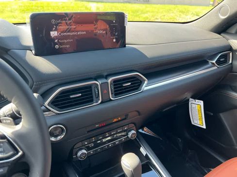 Used 2025 MAZDA CX-5 Carbon Edition image 22