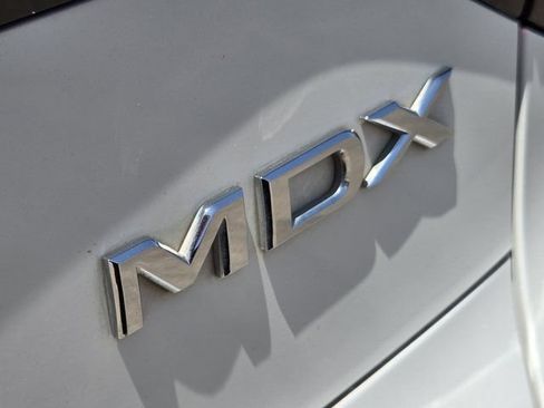 Certified 2022 Acura MDX w/ Technology Package FWD image 11