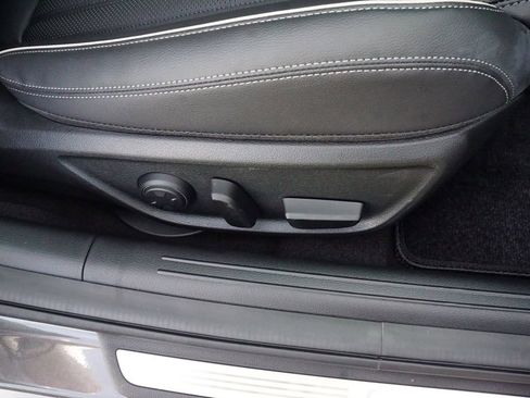 New 2026 Genesis G70 2.5T Prestige image 22