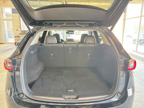 Used 2025 MAZDA CX-5 AWD 2.5 S w/ Preferred Package image 32