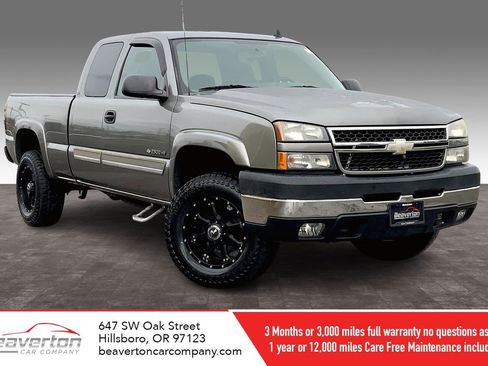 Used 2006 Chevrolet Silverado 2500 LT w/ Onstar Plus Package image 1