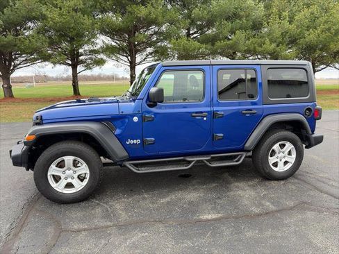 Certified 2018 Jeep Wrangler Unlimited Sport S image 1