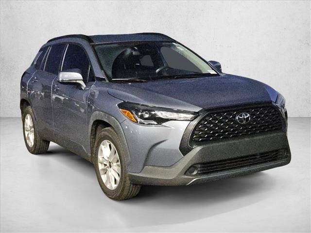 Used 2022 Toyota Corolla Cross LE FWD image 3