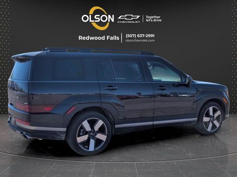 Used 2024 Hyundai Santa Fe Limited image 8