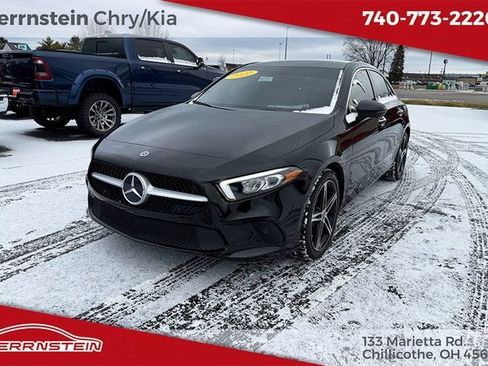 Used 2022 Mercedes-Benz A 220 4MATIC image 3