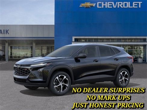 New 2026 Chevrolet Trax RS image 2