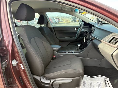 Used 2017 Kia Optima LX w/ Option Group 014 image 15