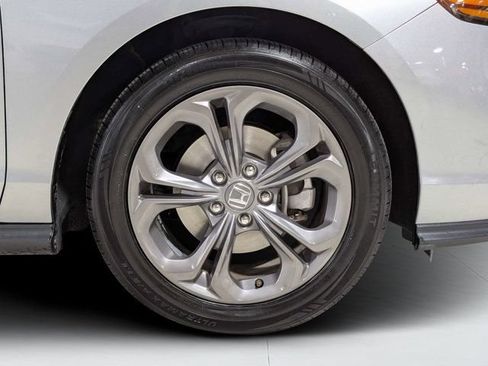 Used 2024 Honda Accord EX image 10