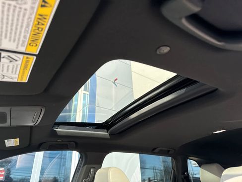 Used 2024 Honda CR-V Sport Touring image 14