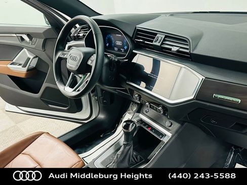 Certified 2023 Audi Q3 2.0T Premium w/ Convenience Package image 11