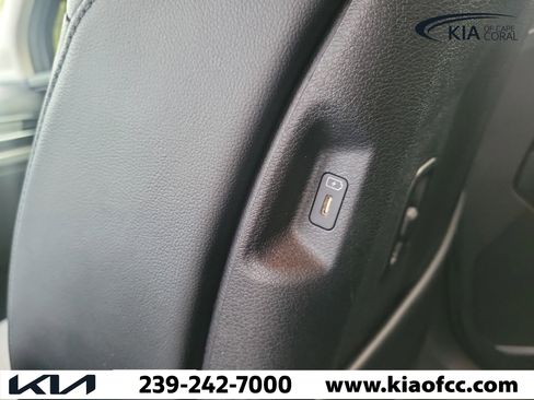 Certified 2023 Kia Sportage EX FWD image 17