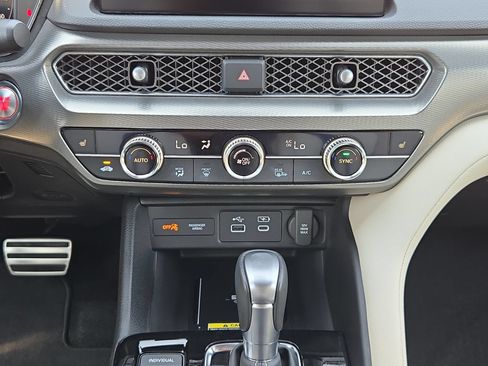 Certified 2026 Acura Integra A-Spec w/ Technology Package FWD image 18