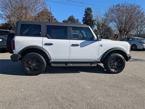 New 2025 Ford Bronco Big Bend w/ Black Diamond Package image 2