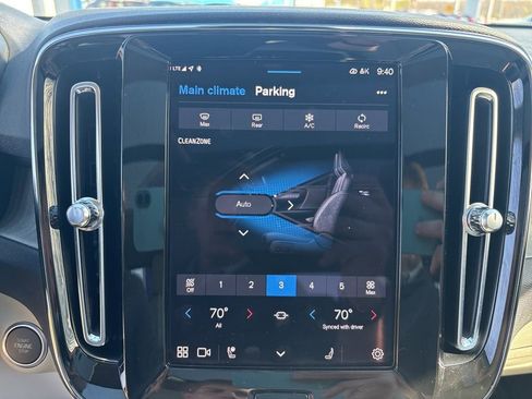 Certified 2023 Volvo XC40 B5 Plus w/ Driver Assist Package image 23