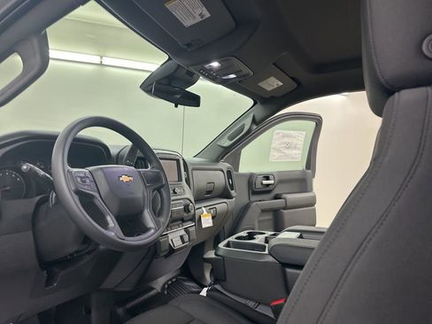 New 2026 Chevrolet Silverado 1500 W/T w/ WT Value Package AWD/4WD image 19