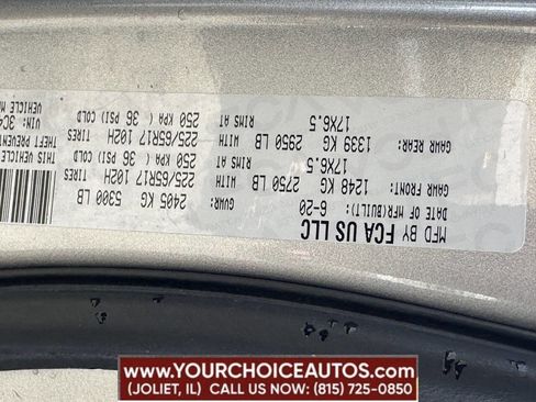 Used 2020 Dodge Journey SE image 16