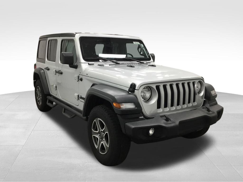 Used 2023 Jeep Wrangler Unlimited Sport w/ Uconnect 4C Nav & Sound Group AWD/4WD image 3