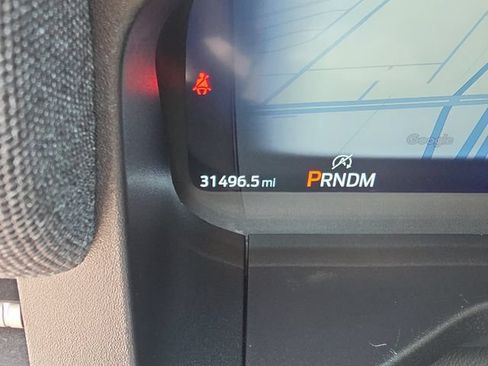 Used 2025 Ford Explorer ST AWD/4WD image 32