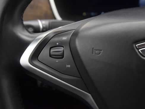 Used 2017 Tesla Model S Performance image 21