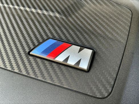 Used 2025 BMW M235i xDrive w/ Premium Package image 34