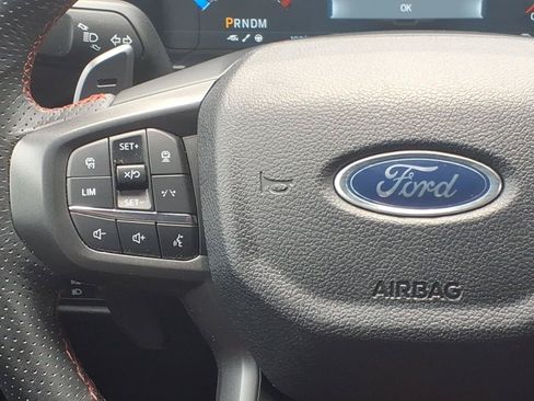 Used 2025 Ford Ranger Raptor AWD/4WD image 14