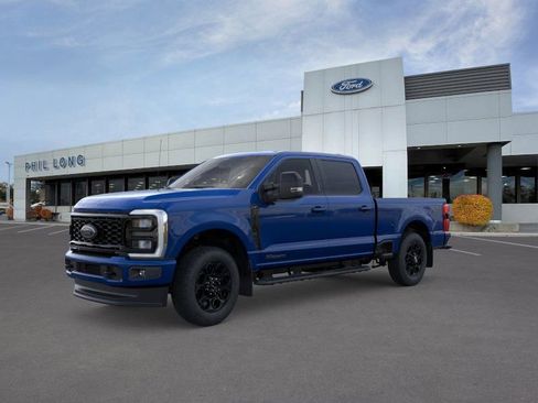 New 2026 Ford F250 XLT w/ XLT Premium Package AWD/4WD image 1