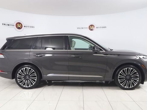 Used 2023 Lincoln Aviator Black Label w/ Dynamic Handling Package AWD/4WD image 2