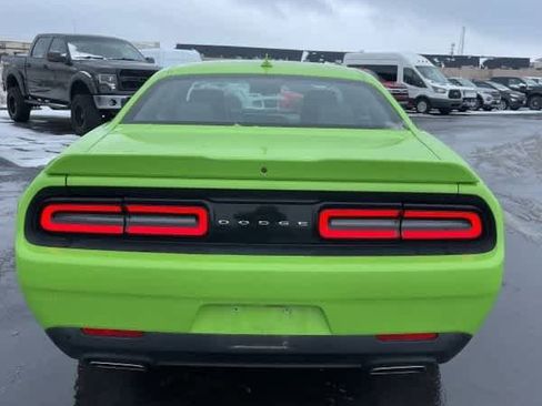 Used 2015 Dodge Challenger R/T Plus image 5