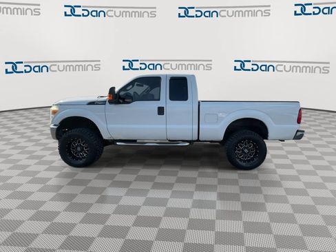 Used 2016 Ford F250 XL w/ Power Equipment Group AWD/4WD image 5