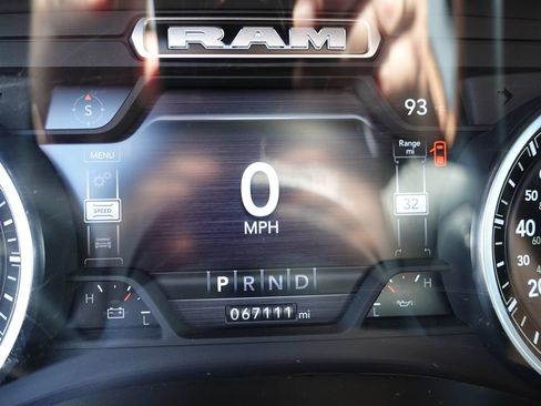 Used 2023 RAM 1500 Big Horn AWD/4WD image 58
