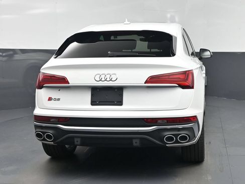 Used 2022 Audi SQ5 Premium Plus w/ Premium Plus Package AWD/4WD image 11