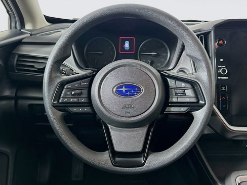 Used 2024 Subaru Crosstrek 2.0i Premium image 18