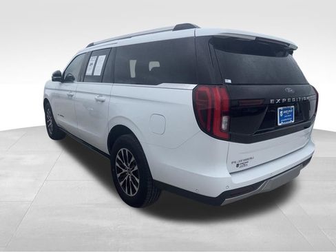 Used 2025 Ford Expedition Max Platinum AWD/4WD image 22