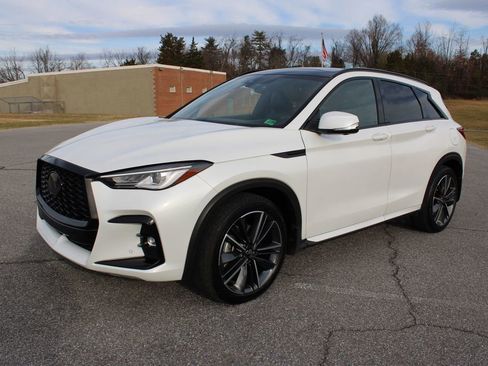 Used 2023 INFINITI QX50 Sport image 5