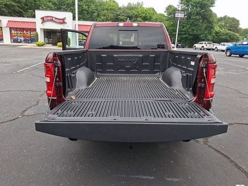 Used 2025 RAM 1500 Laramie AWD/4WD image 29