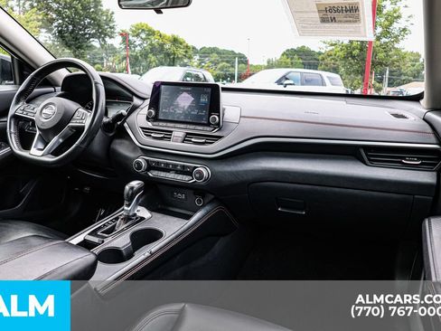 Used 2022 Nissan Altima 2.5 SR w/ Midnight Edition Package FWD image 29