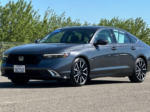 Certified 2025 Honda Accord Touring image 8