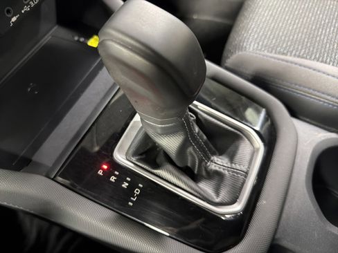 Certified 2025 Subaru Forester Premium image 24