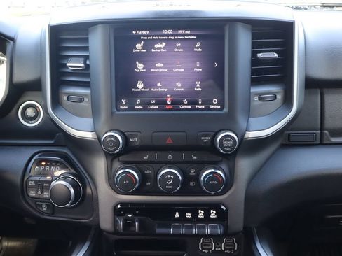 Used 2020 RAM 1500 Big Horn AWD/4WD image 10