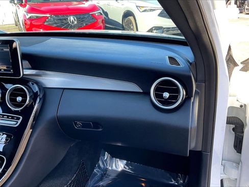 Used 2018 Mercedes-Benz C 300 Sedan image 12