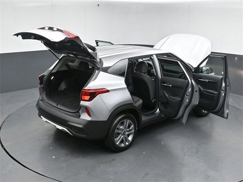 Used 2021 Kia Seltos LX image 58