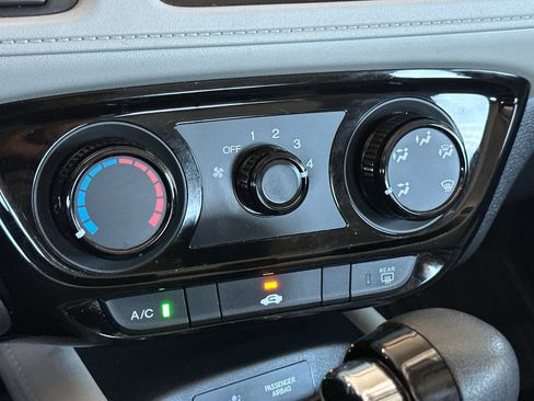 Used 2020 Honda HR-V LX image 20