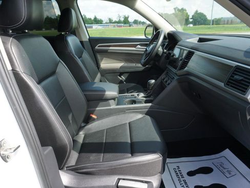Used 2021 Volkswagen Atlas SE FWD image 24