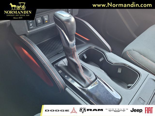 Used 2024 Nissan Frontier PRO-4X w/ Pro Convenience Package AWD/4WD image 13