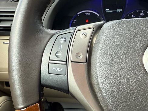 Used 2013 Lexus RX 450h AWD image 18