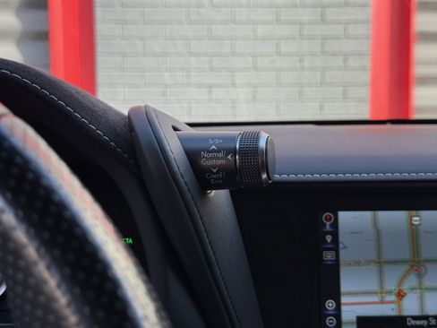 Used 2018 Lexus LC 500 500 image 22