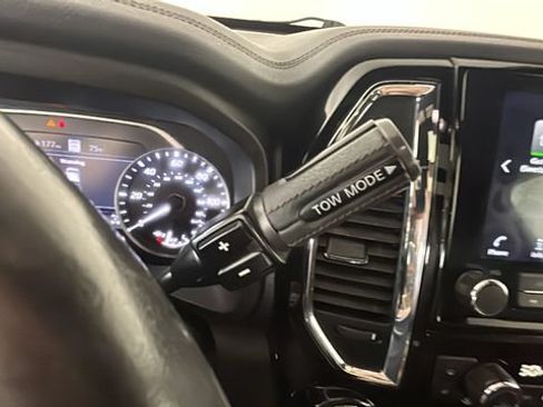 Used 2023 Nissan Titan Platinum Reserve w/ Moonroof Package AWD/4WD image 20