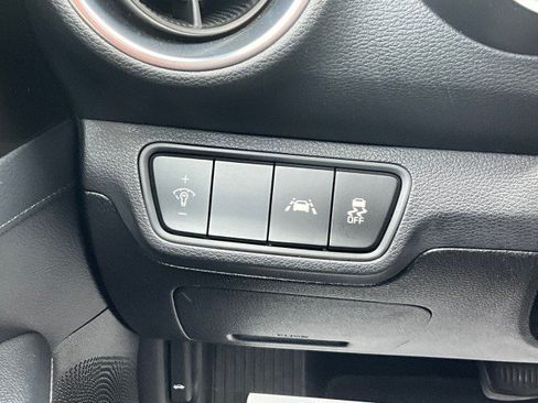 Used 2019 Kia Forte S w/ S Premium Package FWD image 15